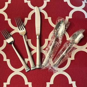 COPY - Lenox Kirk Stieff Collection Stainless Flatware in Eternal Frosted. (4 s…